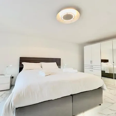 Yellow View - Happy Ronco sopra Ascona