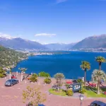 Yellow View - Happy Ronco sopra Ascona