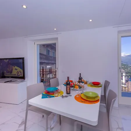 Apartament Yellow View - Happy Ronco sopra Ascona