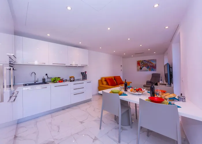 Yellow View - Happy Apartamento