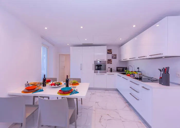 Yellow View - Happy Apartamento Ronco sopra Ascona